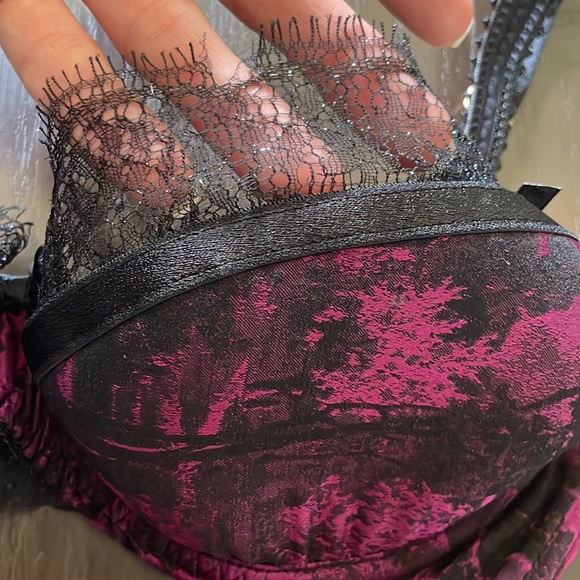 Agent Provocateur Purple Black Silk Eyelash Lace Bra Thong Set 32C M - Picture 2 of 8
